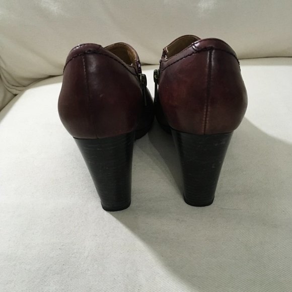 Clarks Lida Palmer Artisan Leather Heeled Clog - Picture 3 of 7